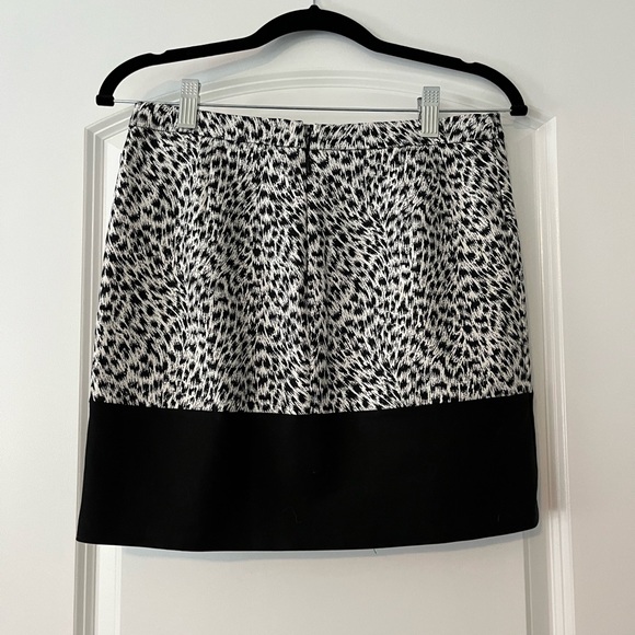 Host Pick!!! Michael Kors snow leopard skirt - Picture 2 of 5